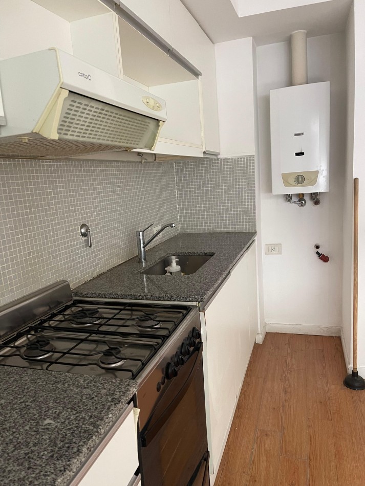 INTERESANTE DPTO DE UN DORMITORIO AL FRENTE 