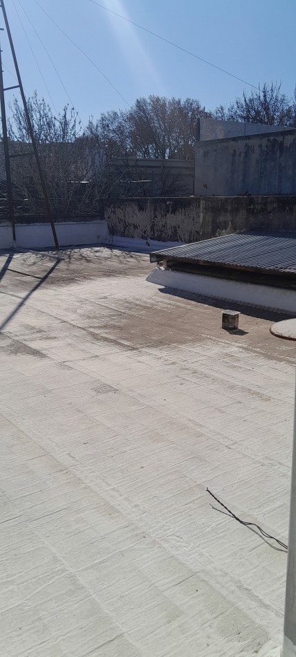 Parking + Local Comercial  + 2 depositos.Pleno Corazon de Echesortu! Alta Rentabilidad!!