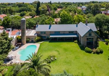 Exclusiva Residencia de 5 dormitorios, 7 baños, con amplio jardin y amenities de lujo